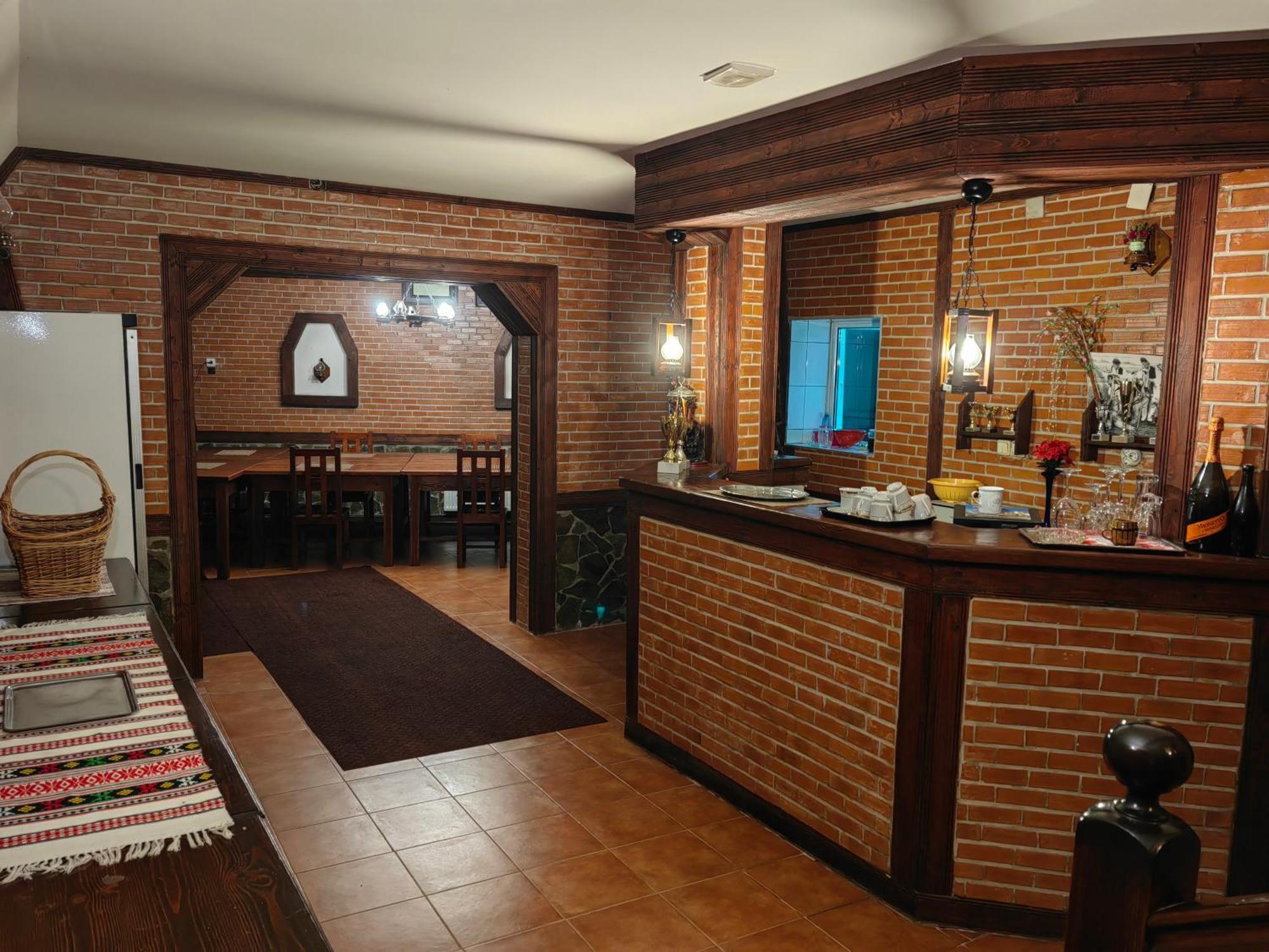 Pensiunea Millenium Sibiu With Parking - Motorcycle Friendly Travel Routes Dış mekan fotoğraf