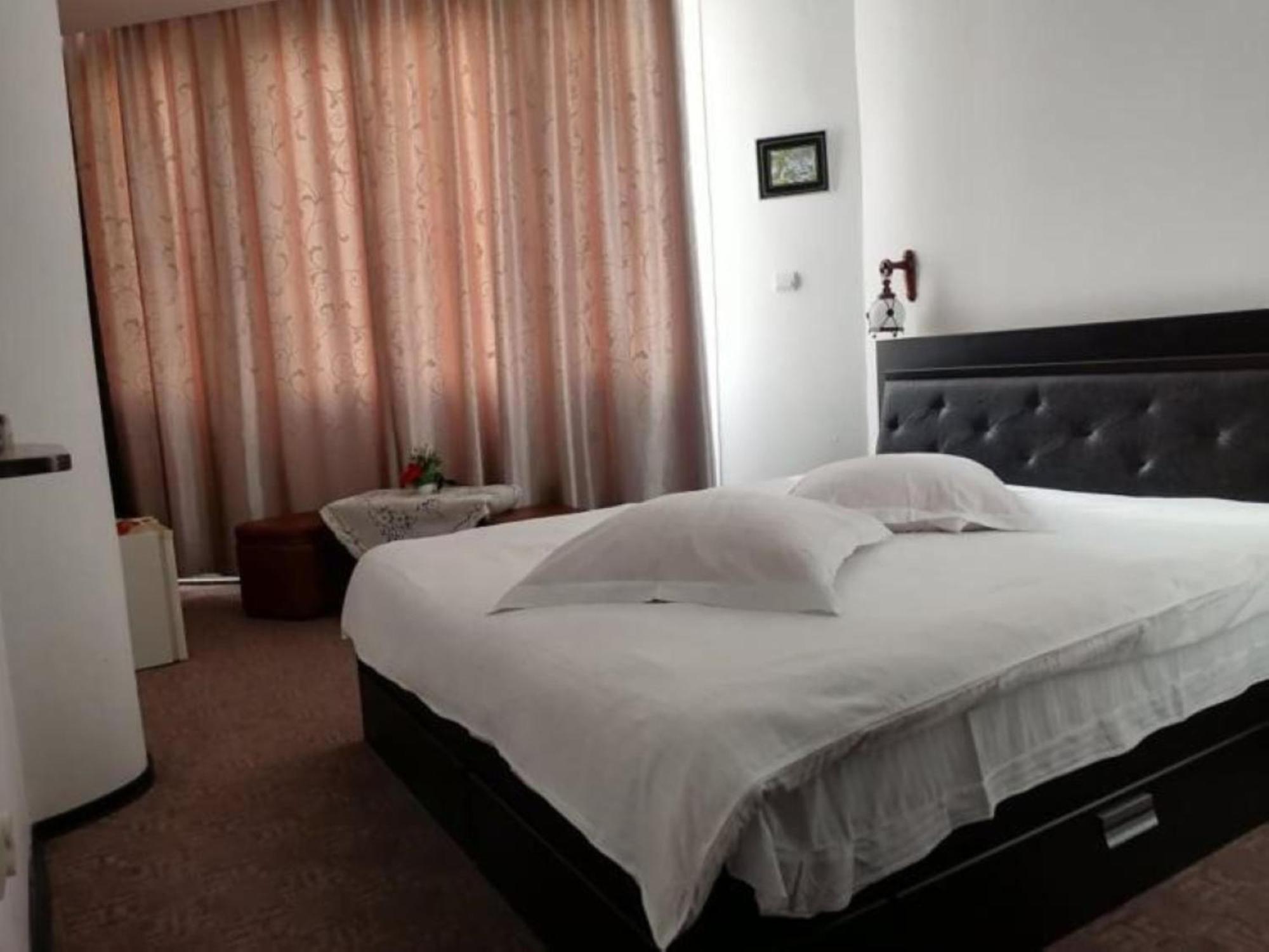Pensiunea Millenium Sibiu With Parking - Motorcycle Friendly Travel Routes Dış mekan fotoğraf
