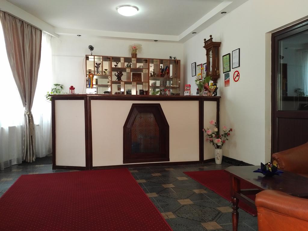 Pensiunea Millenium Sibiu With Parking - Motorcycle Friendly Travel Routes Dış mekan fotoğraf